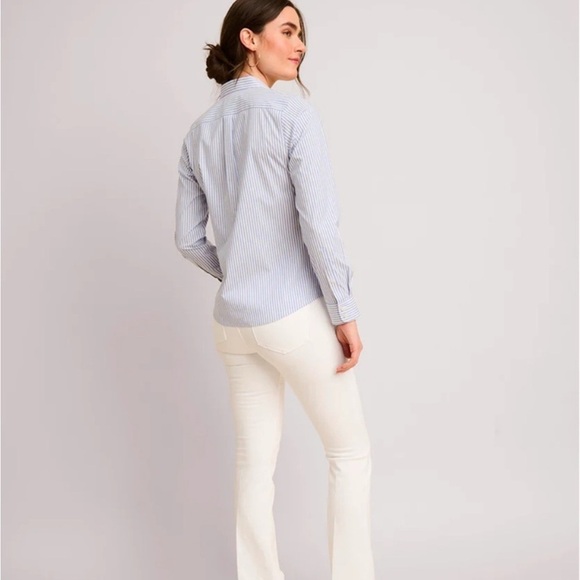 UNTUCKit Whelan Women’s Long Sleeve Button Shirt Sz 4 Blue White Striped - Picture 2 of 5